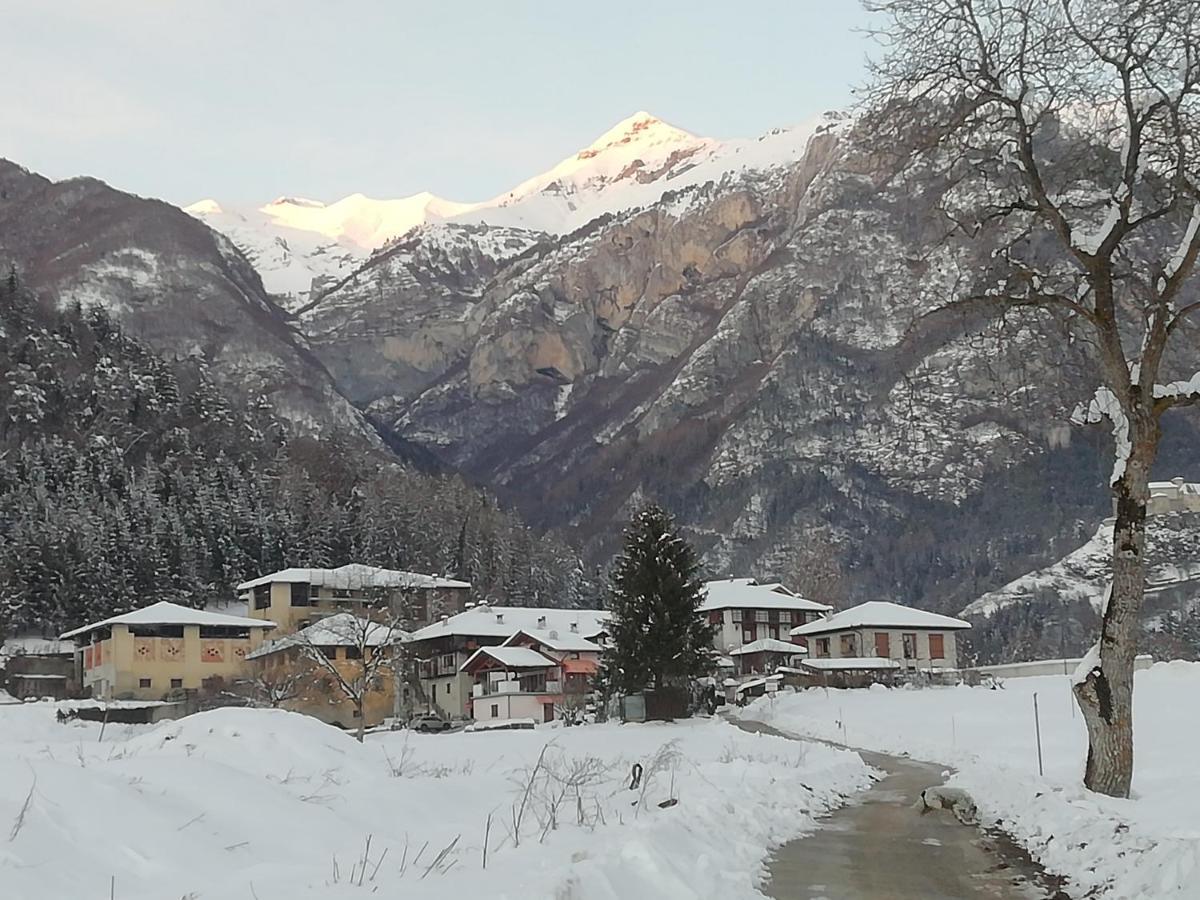 Appartamento Cilla Crocevia Tra Laghi E Montagne Garda Dolomiti โกมาโนแตร์เม ภายนอก รูปภาพ